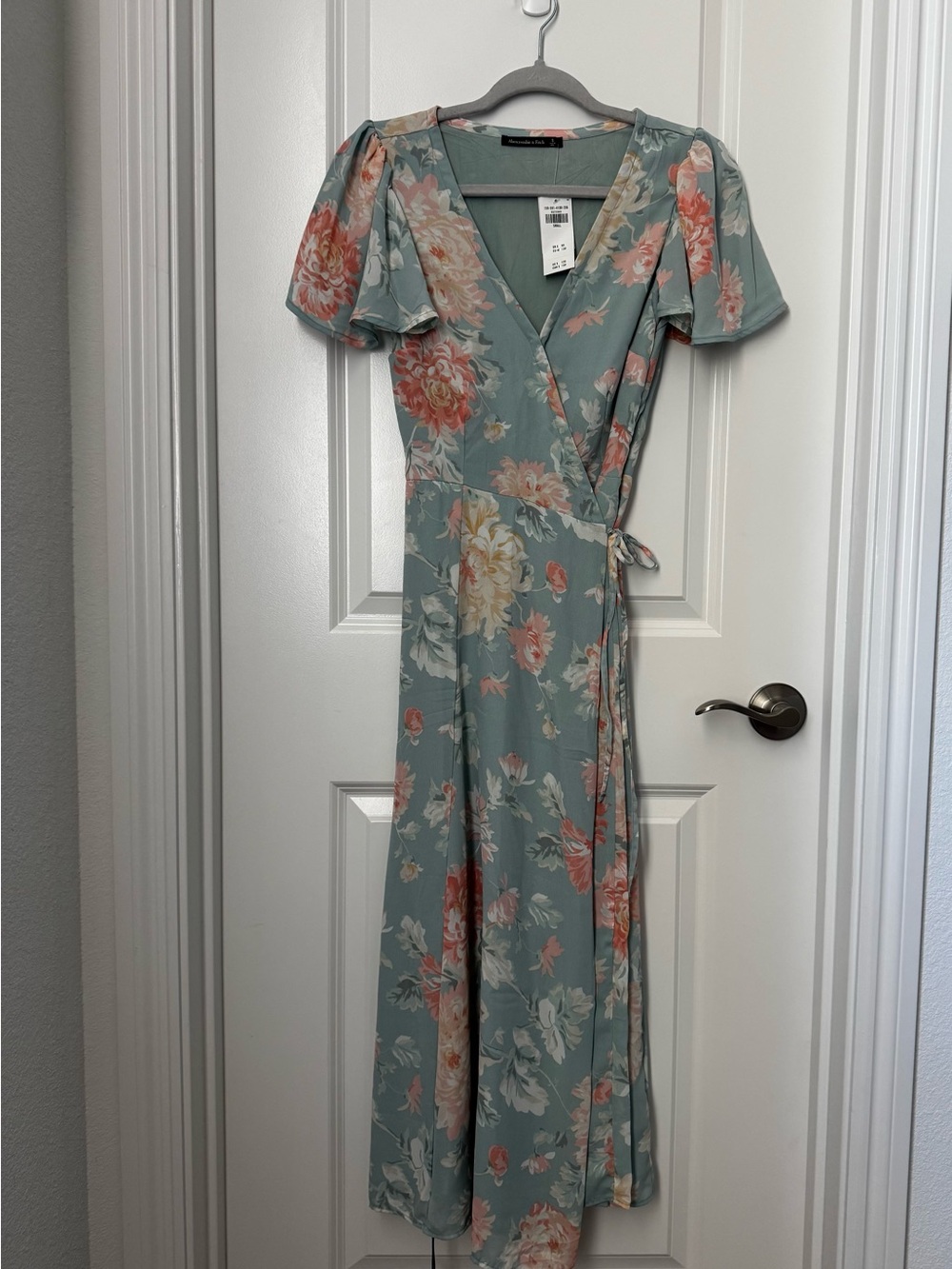 Abercrombie & Fitch Women’s S Green Pink Floral Chiffon Wrap Maxi V-Neck Dress